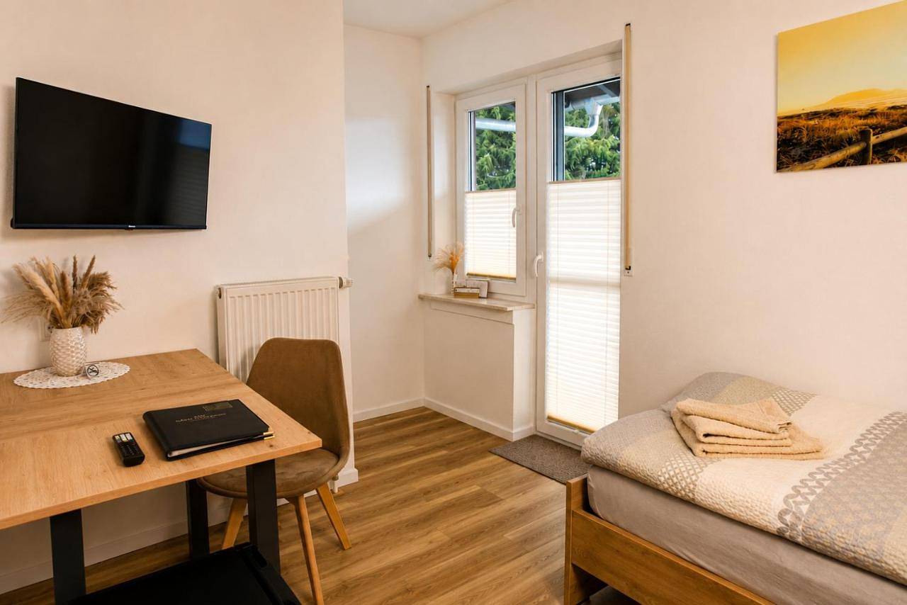 Haus zur Krone - Pension & Unterkunft in Ulmbach bei Steinau in Steinau an der Straße, Arrondissement de Main-Kinzig