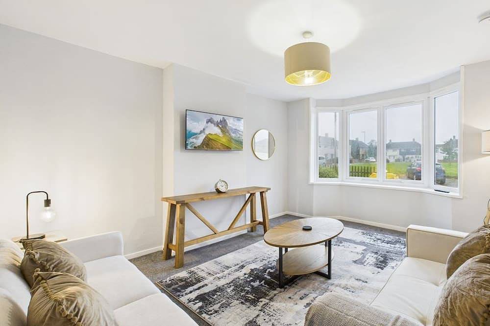 Apartamento entero, Modern 3-Bed Home, Flexible 4th Room, Sleeps 8 in Gosport, Hampshire