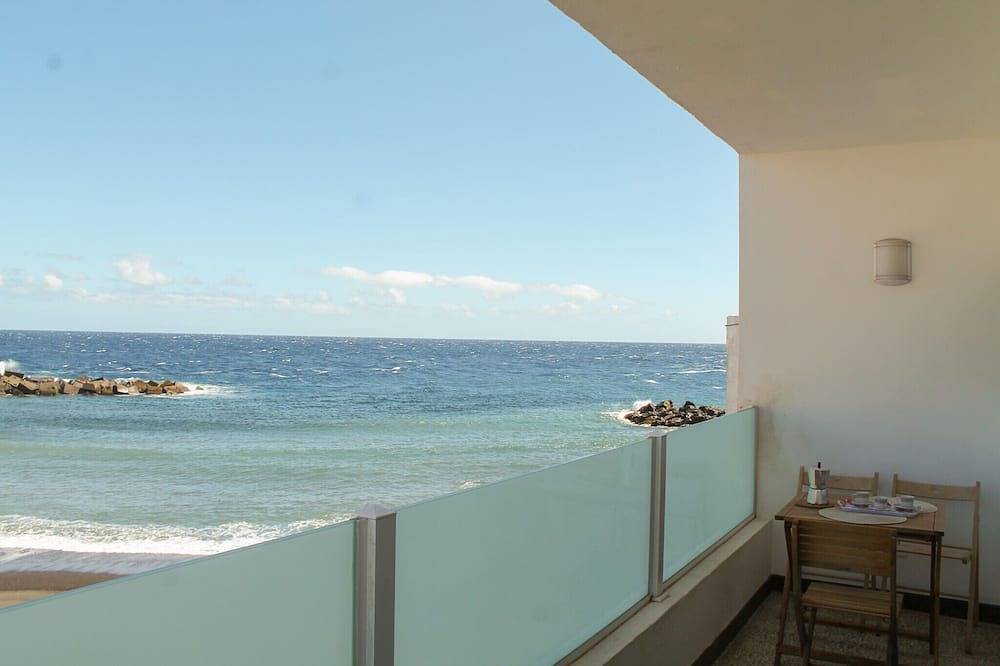 Las Eras - The House in front of the Sea in Las Eras, Arico