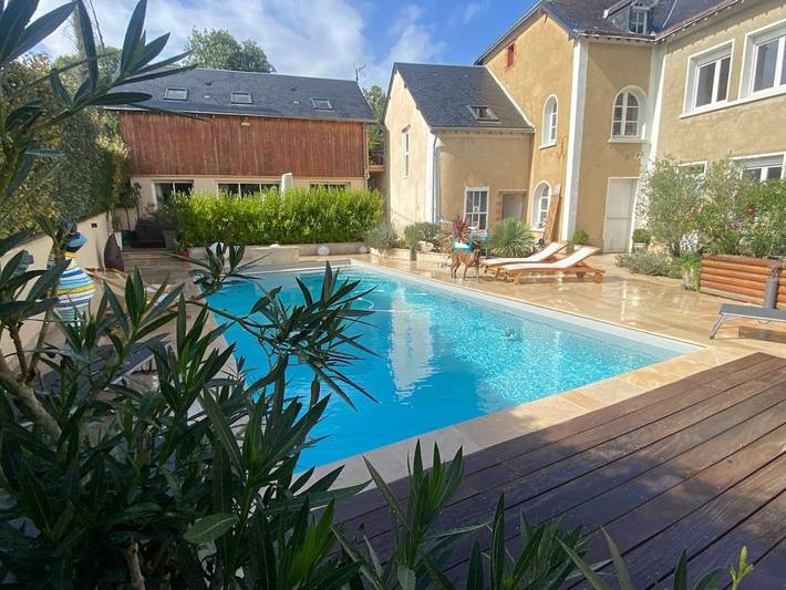 Gîte pour 8 personnes, avec jacuzzi ainsi que piscine et jardin à Rouessé-Vassé