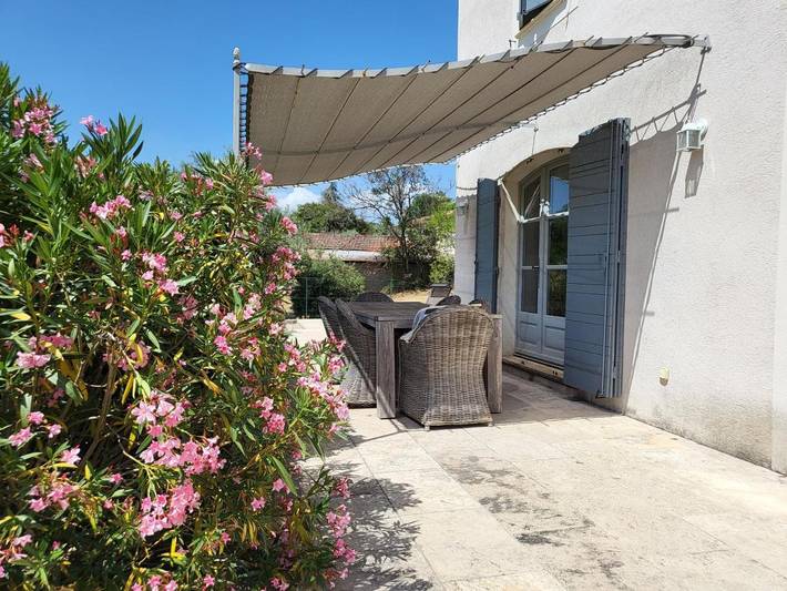 Villa pour 6 personnes, avec piscine ainsi que vue et jardin, adapté aux familles