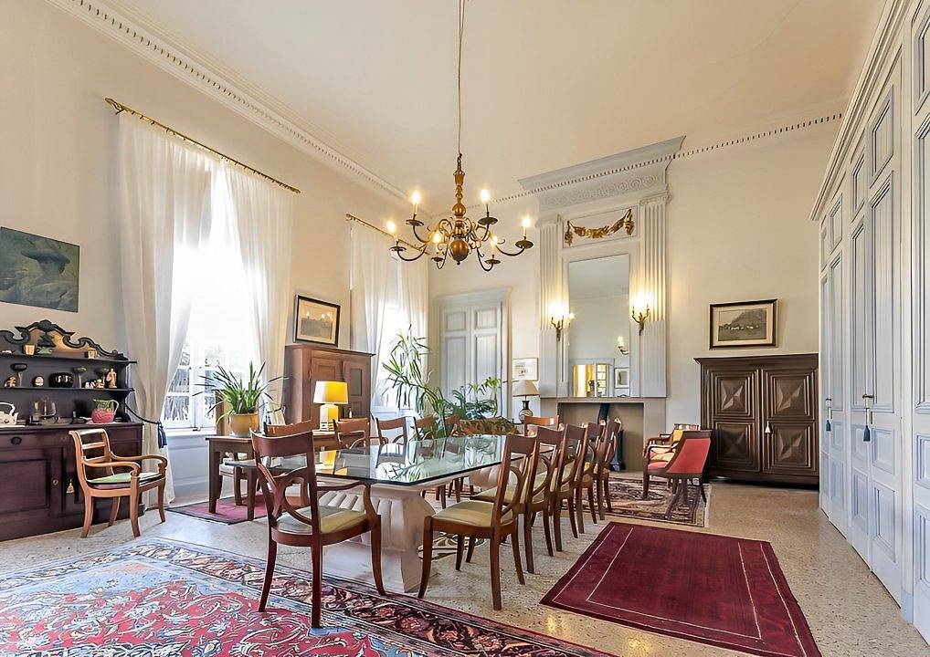 Château de Plombières - Chambre Apollon in Plombières-lès-Dijon, Région de Dijon