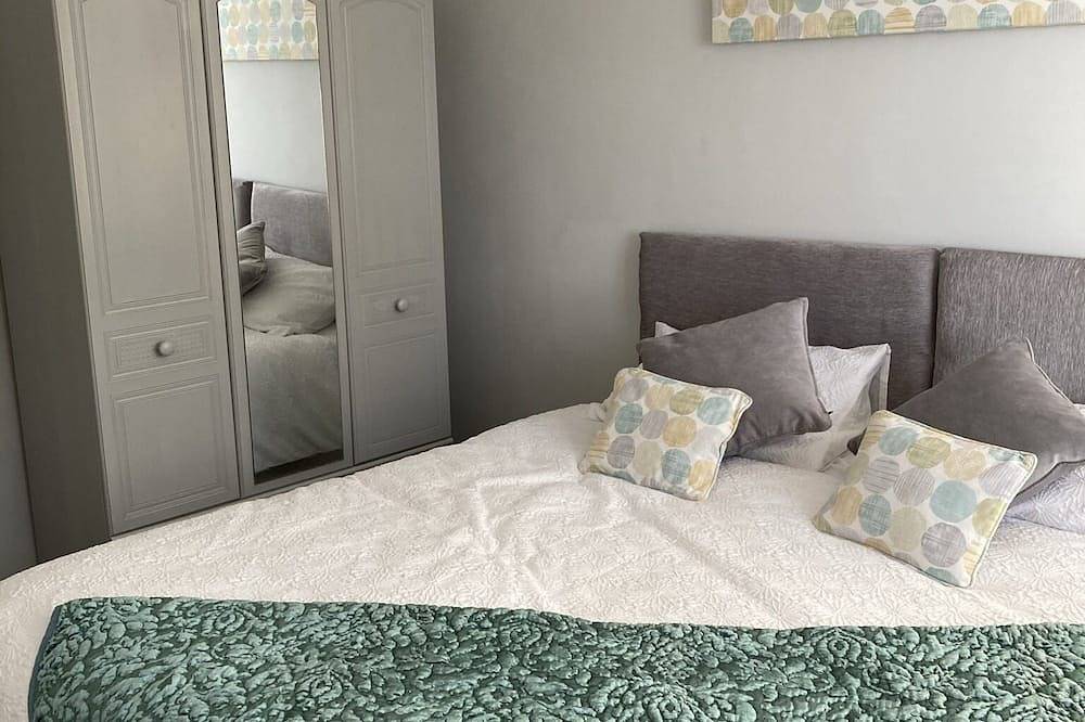 Entire apartment, Bay View Apartment in Morecambe, Lancashire