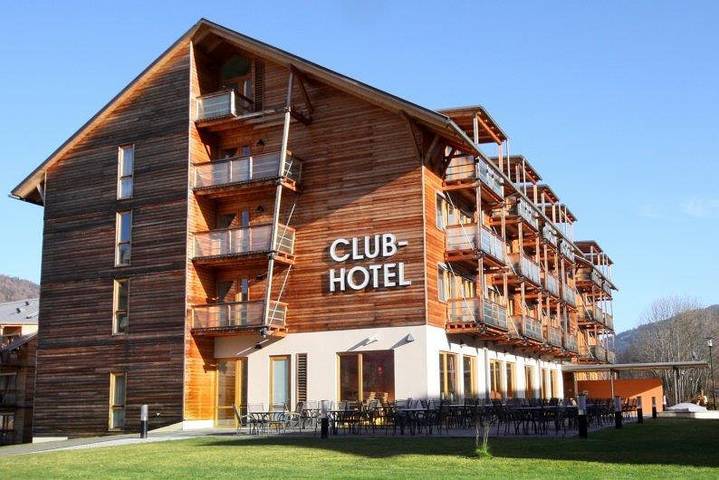 Hotel für 5 Personen, mit Ausblick und Garten sowie Sauna, kinderfreundlich - 1