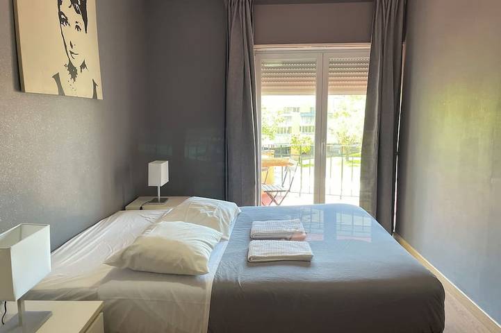 Holiday apartment for 8 people, with balcony and hot tub - 1