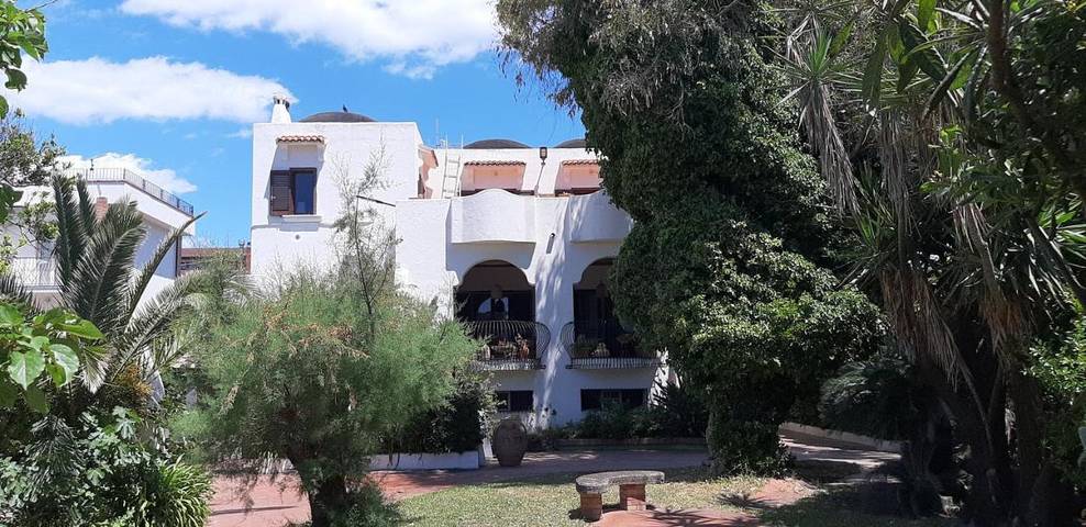 Casa vacanza per 2 persone, con giardino e panorama, con animali domestici in Pontecagnano Faiano