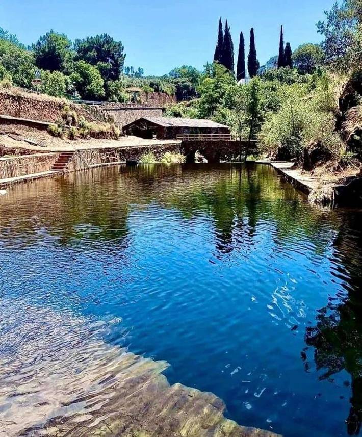 Maison de campagne pour 3 personnes, avec jardin ainsi que piscine et vue - 1