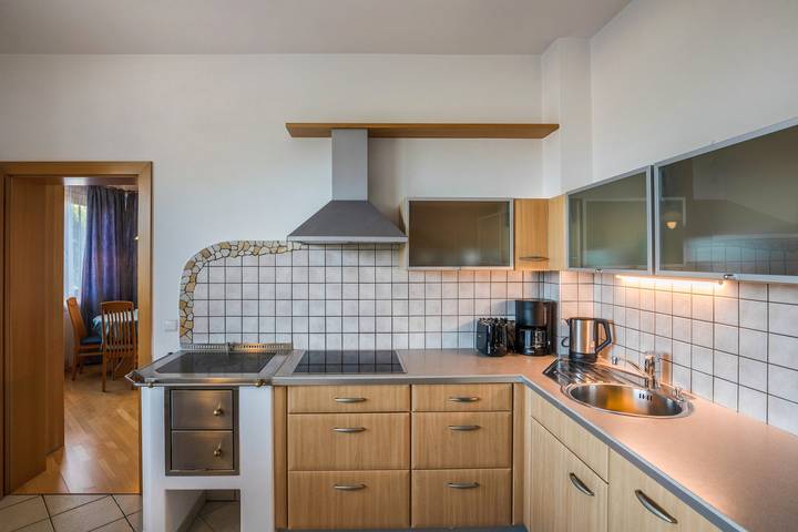 Appartement entier, Appartement 'Annenhof Spatz In Der Hand' avec vue sur la montagne, terrasse partagée et Wi-Fi in Kalterer See, Caldaro sulla Strada del Vino