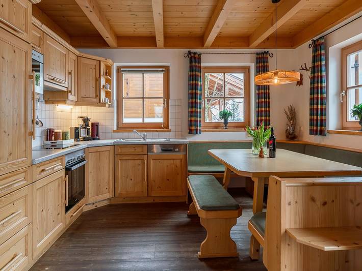 Ferienhaus für 12 Personen, mit Pool und Terrasse sowie Sauna, kinderfreundlich im Salzburger Land - 3