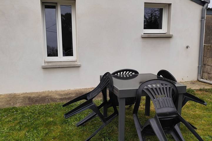 House near Guerledan in Neulliac, Pontivy und Umgebung