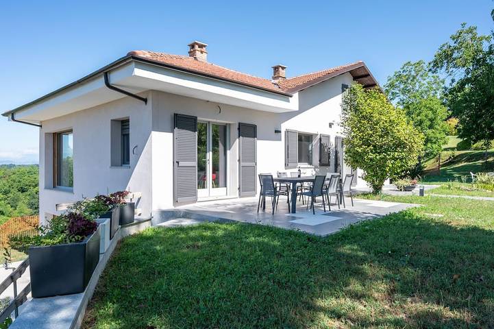 Ferienhaus für 8 Personen, mit Whirlpool und Garten - 1