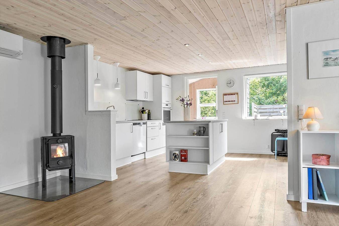 8833 Glesborg - Enebærvej 22 in Fjellerup Strand, Djursland