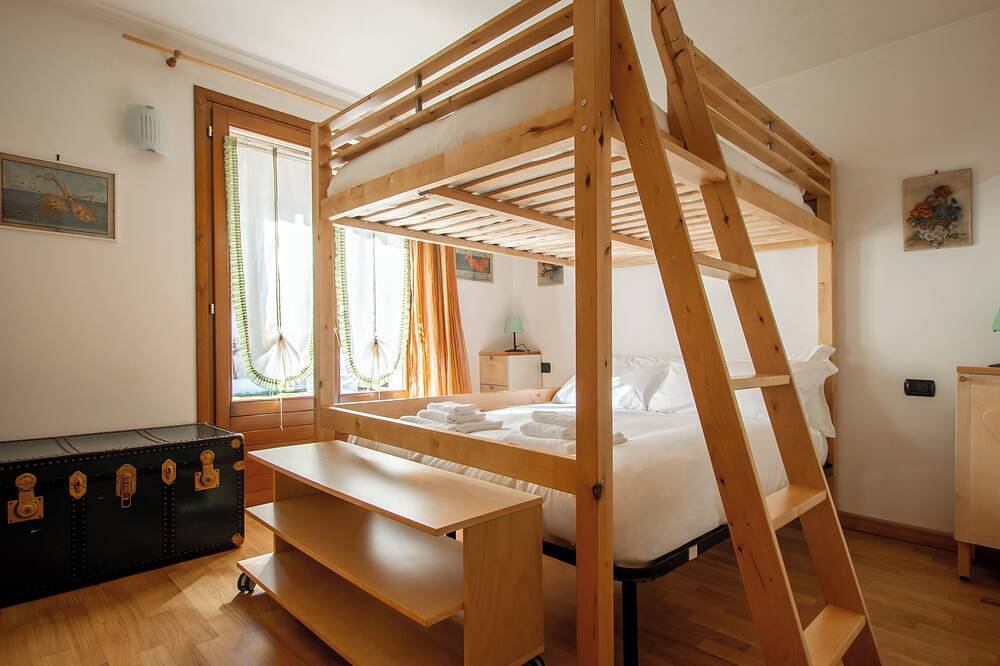 Ganze Wohnung, Meralda 4B Camoscio - Ein Schlafzimmer Wohnung, Schläft 4 in Santa Caterina Valfurva, Valfurva