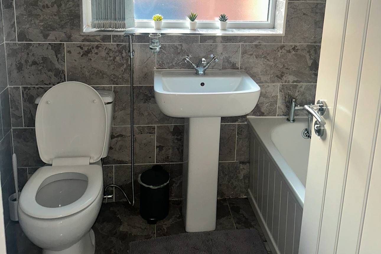Appartement de vacances entier, Apt - Sleeps2 - Parking - 20Min Drive From Airport in Birmingham, Région de Birmingham