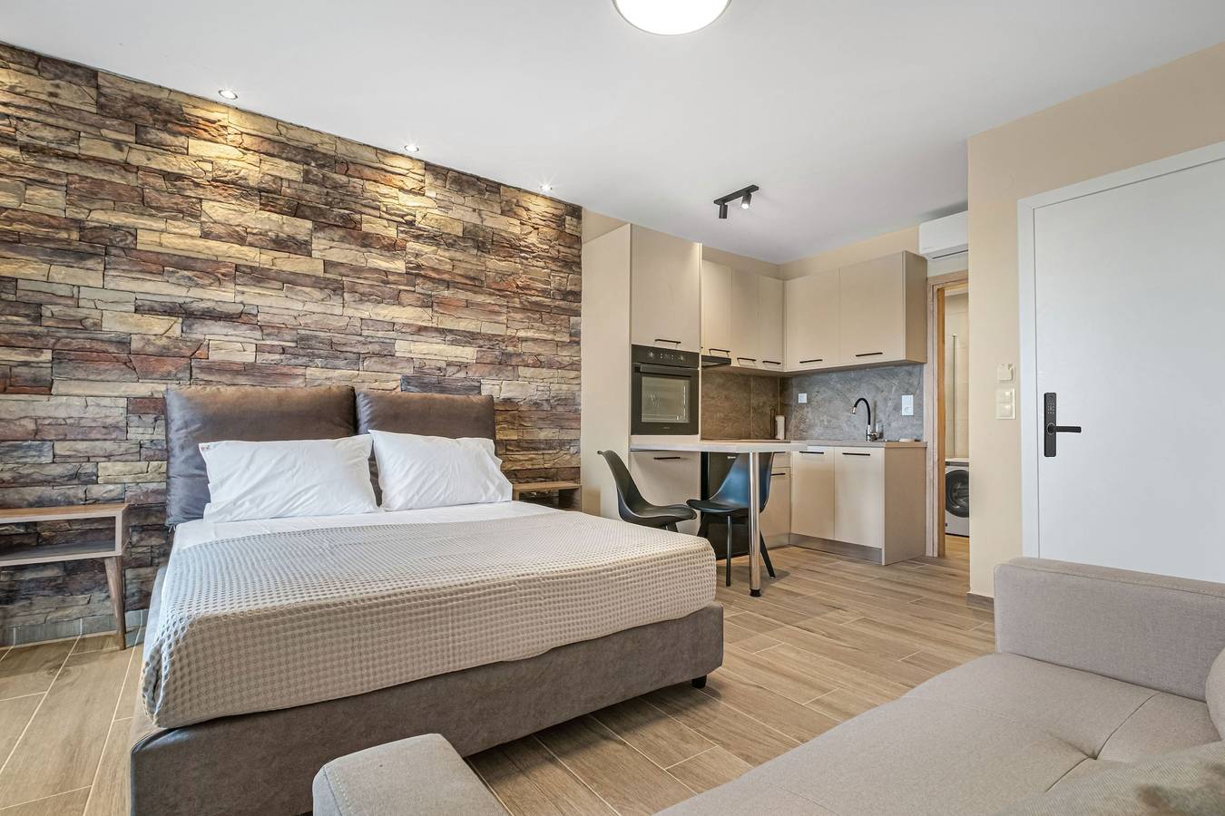 Appartement entier, Appartement de vacances pour 3 personnes avec balcon in Région d'Iraklio-Héraklion