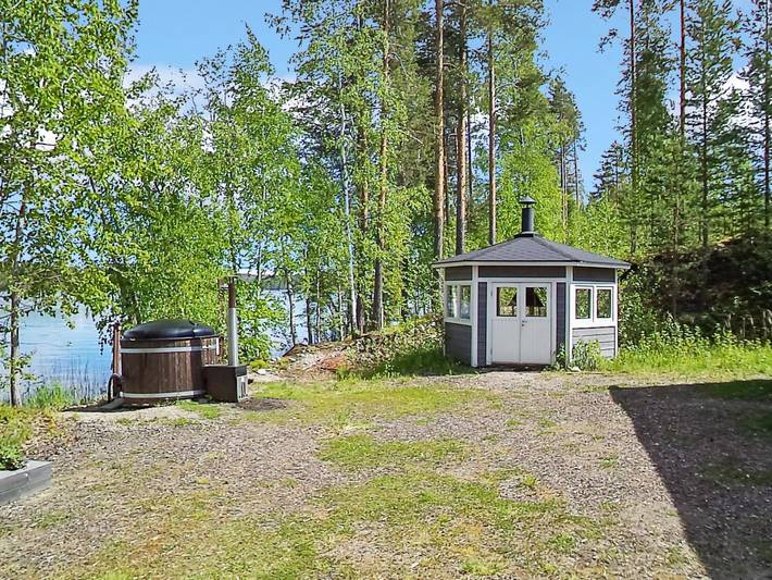 Hot pool cottage laurinranta in Enonkoski, Südsavo