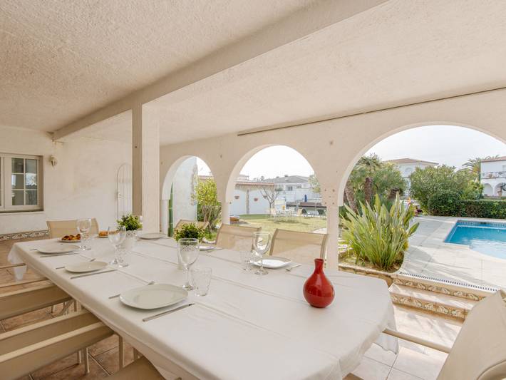 Ferienhaus für 16 Personen, mit Garten in Empuriabrava - 2