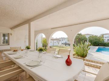 Vakantiehuis voor 16 Personen in Castelló d'Empúries, Costa Brava, Afbeelding 1