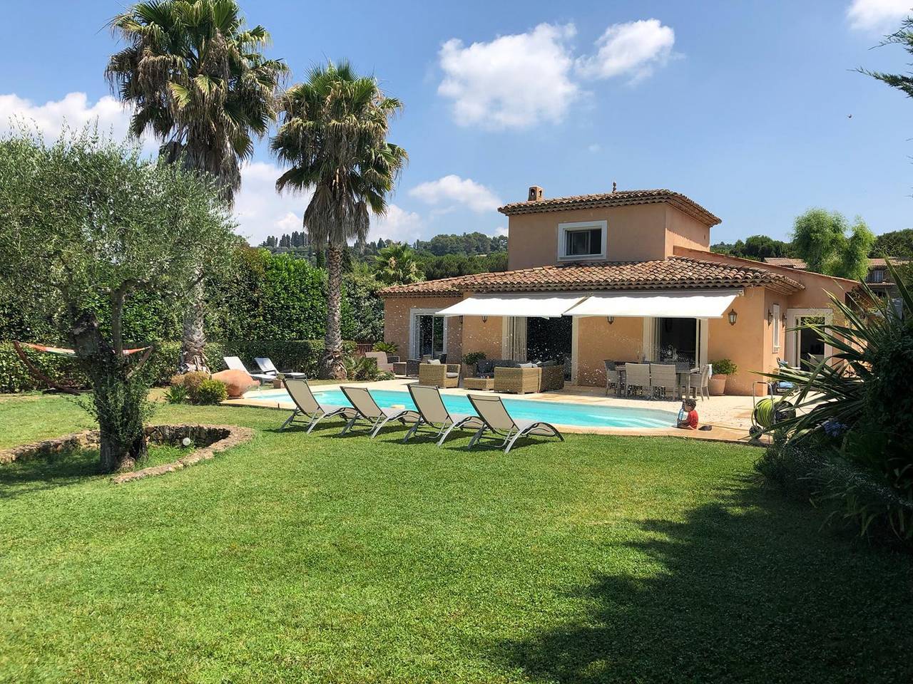 Charmante Villa in Mougins mit privatem Pool. in Mougins, Cannes und Umgebung