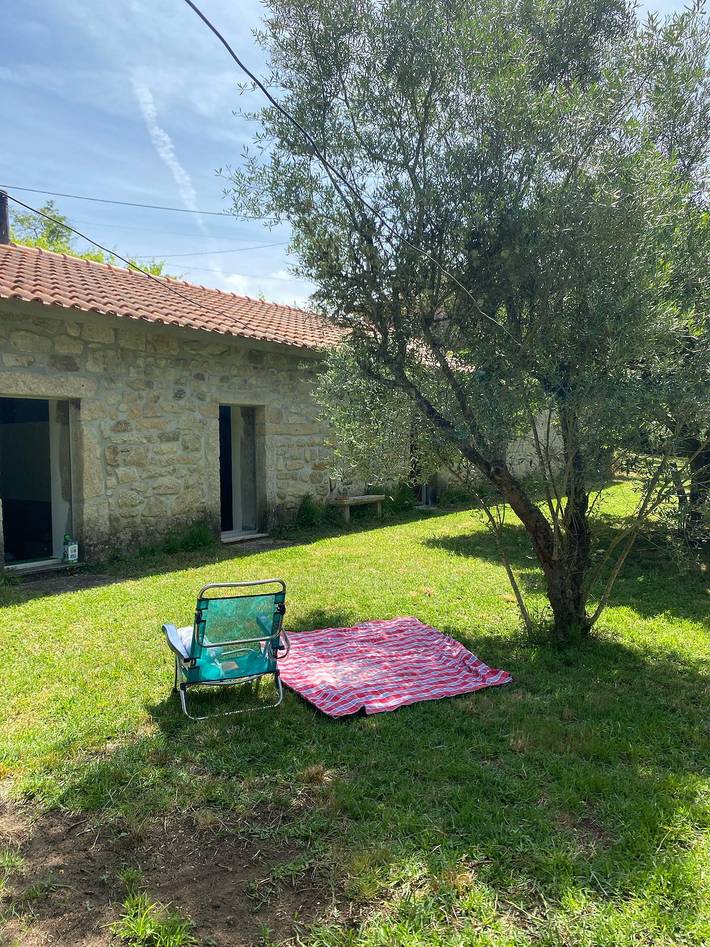 Gîte pour 8 personnes, avec jardin dans Paredes de Coura
