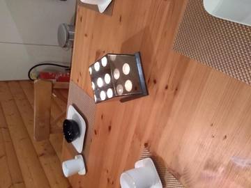Gîte pour 3 personnes, avec jardin ainsi que vue et vue sur le lac à Sainte-Ode