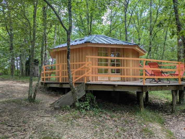 Location de vacances pour 6 personnes, avec jardin à Mongauzy