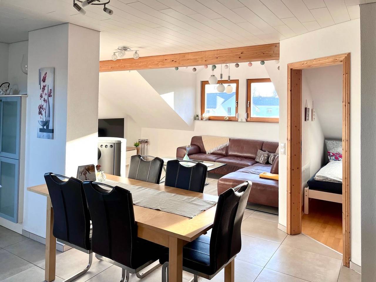 Ganze Wohnung, Ferienwohnung Wohlfühloase - gemütliche Familienunterkunft in ruhiger Lage in Achberg, Region Bodensee-Oberschwaben