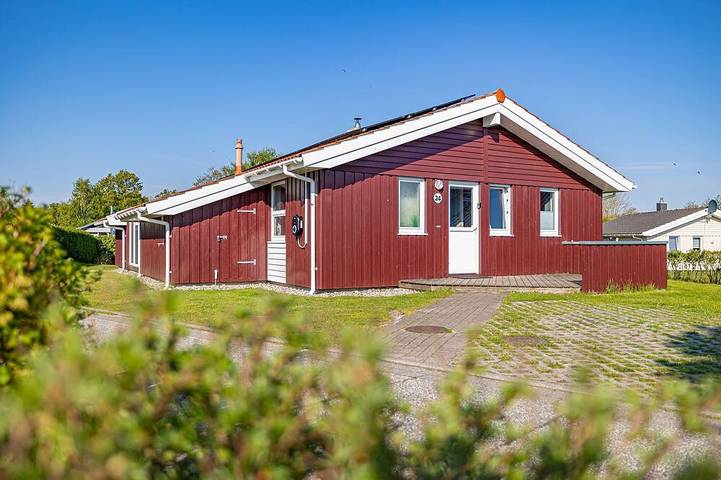 Ferienhaus für 12 Personen, mit Whirlpool und Terrasse sowie Garten und Sauna