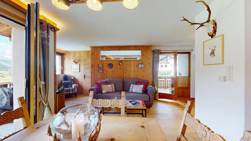 Ferienwohnung für 4 Personen, mit Ausblick und Balkon in La Punt-Chamues-ch - 2