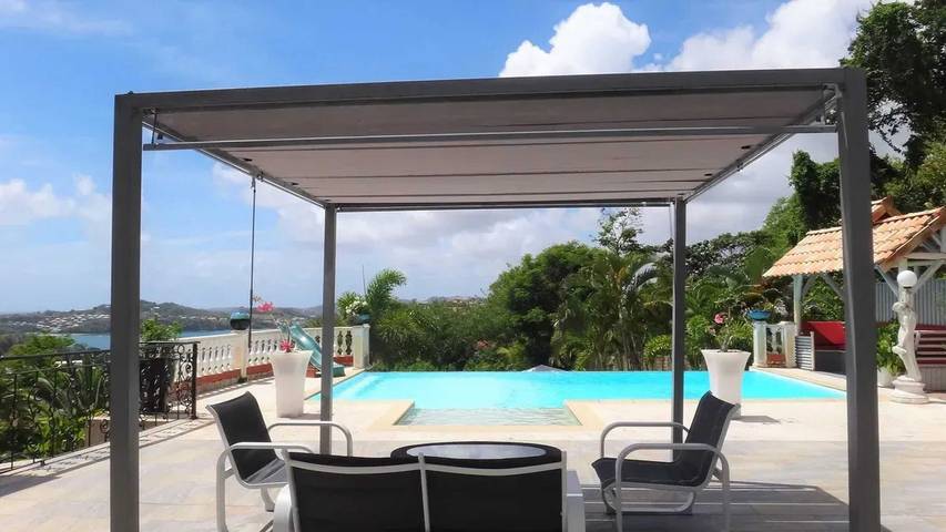Maison de vacances pour 6 personnes, avec piscine ainsi que terrasse et balcon/terrasse - 1