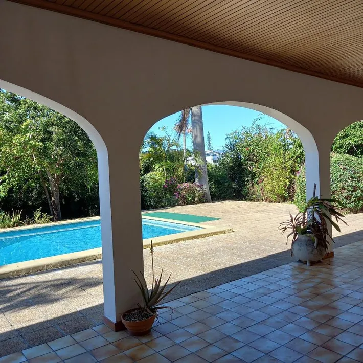 Appartement de vacances pour 2 personnes, avec piscine et terrasse ainsi que jardin et vue - 1