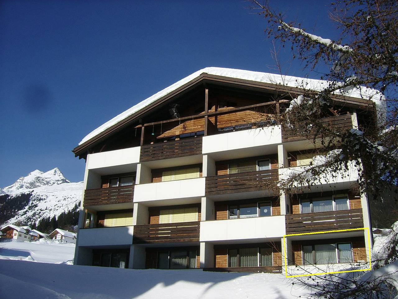 Ganze Ferienwohnung, Ferienwohnung Gabriela 21 Defuns, Brigels - 2 Zimmer Ferienwohnung für max. 4 Pers. im Eg in Brigels, Alpenarena