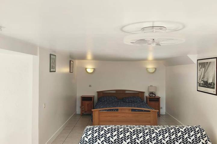 Gîte pour 4 personnes, avec jardin et terrasse, animaux acceptés à Carnoux-en-Provence - 3