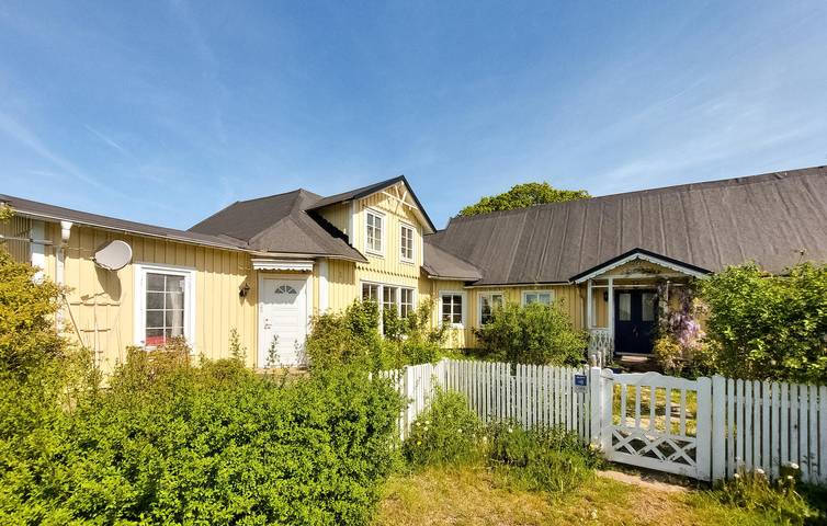 Ferienhaus für 6 Personen, mit Terrasse und Garten in Höganäs