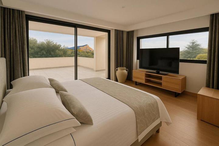 Location de vacances pour 2 personnes, avec piscine et jardin à Saint-Marc-Jaumegarde - 2