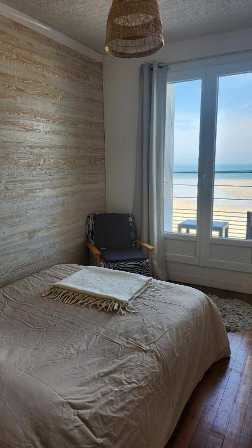 Chambre d’hôte pour 2 personnes, avec vue et balcon à Saint-Malo - 2