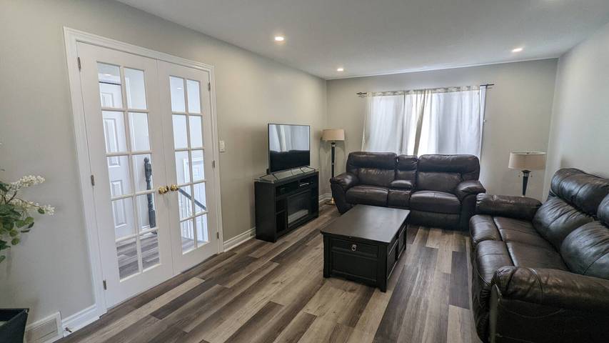 Doctor's Lounge: una casa ejecutiva en Niágara in St. Catharines, Cataratas del Niágara