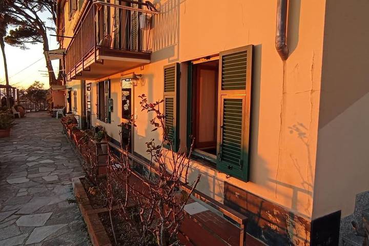 Gîte pour 2 personnes, avec vue et jardin à Bogliasco