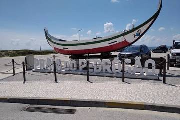 Gîte pour 6 personnes, avec balcon dans Coimbrão