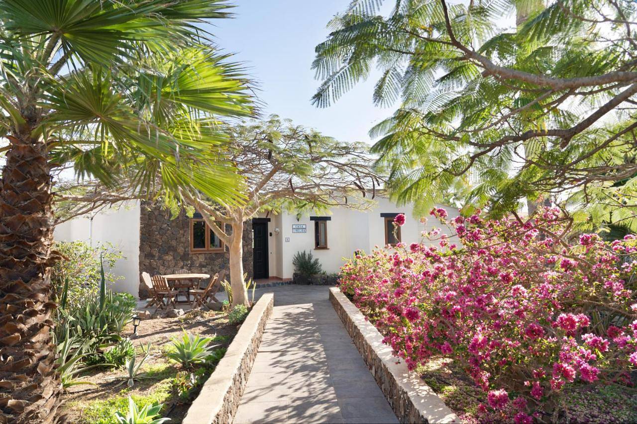 Double Room with Shared Bathroom in Villaverde, La Oliva