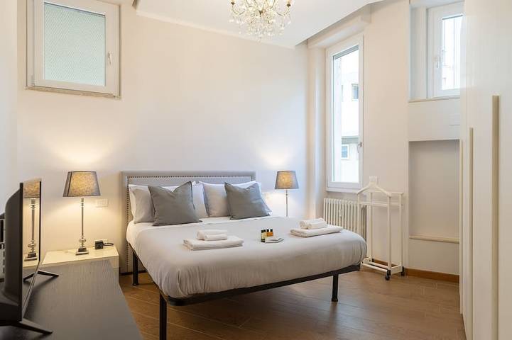 Ganze Wohnung, [Elegant Lawn Escape 1] Your Gateway to Florence in Prato, Prato Provinz