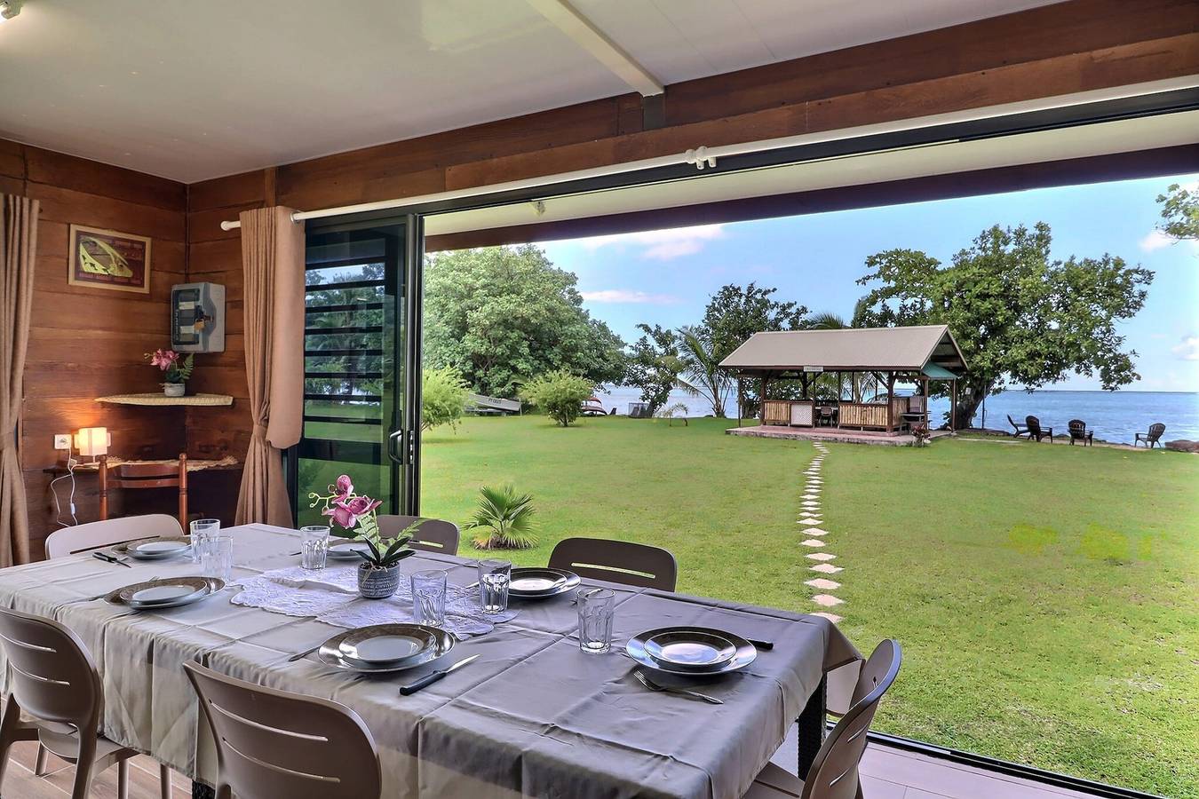 Fare Heimery - Plage Privée in Ha'apiti, Mo'orea