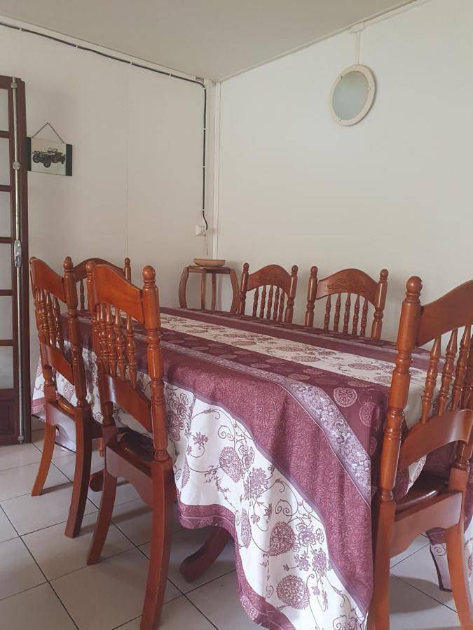 Gîte pour 2 personnes, avec jardin et terrasse à La Plaine-des-Palmistes - 2