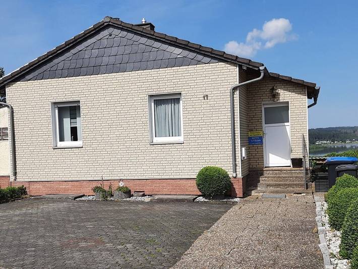 Ferienhaus für 8 Personen, mit Whirlpool und Terrasse sowie Garten und Sauna im Lahntal - 2