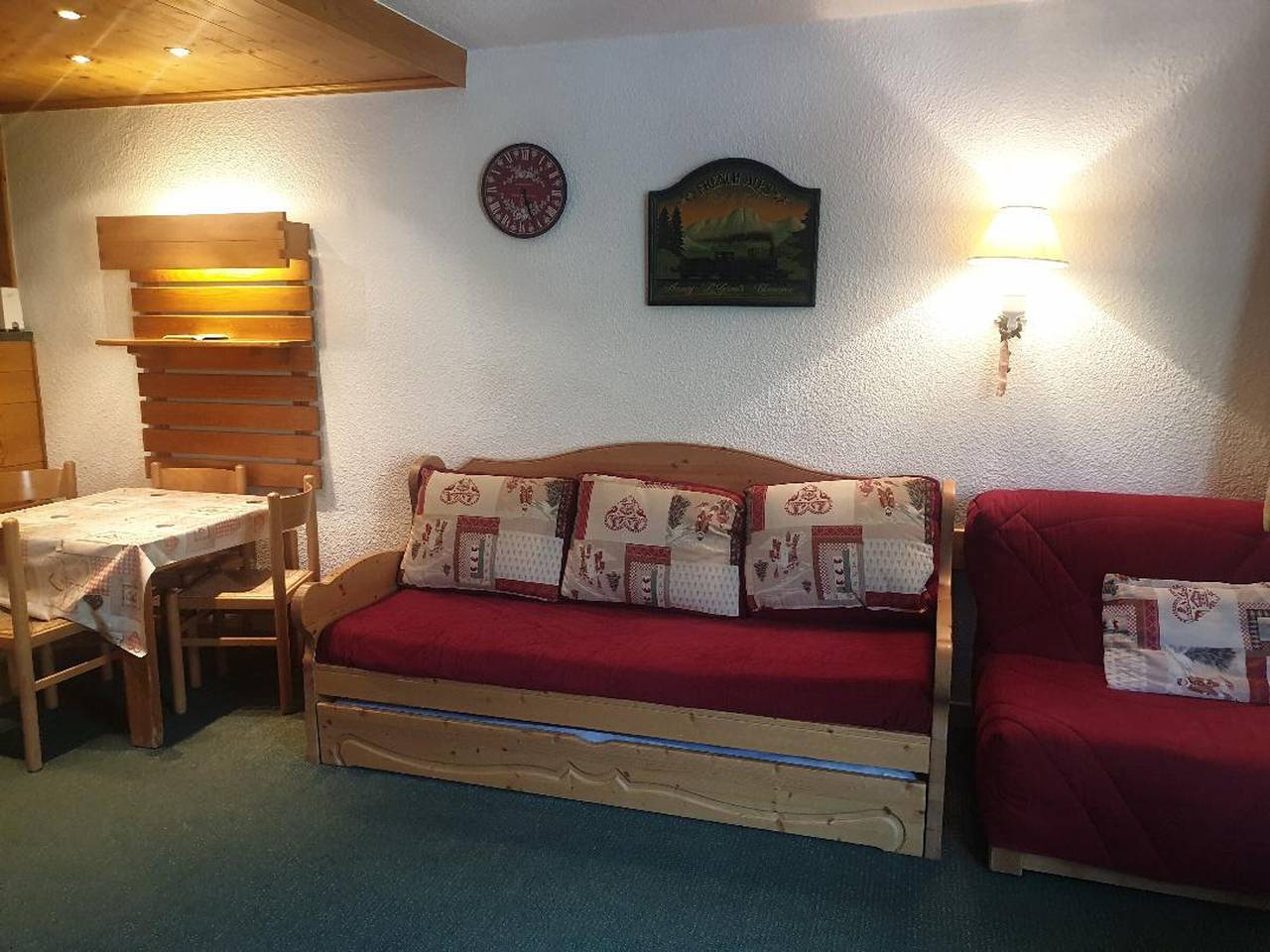 Studio entier, Charmant studio 32m², balcon, proche pistes, Les Menuires in Les Menuires, Saint-Martin-de-Belleville