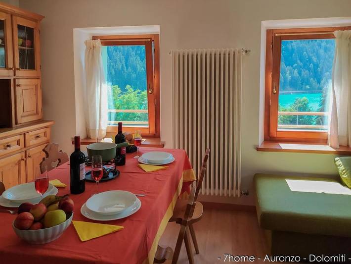 Gîte pour 6 personnes, avec vue et vue sur le lac à Auronzo di Cadore - 2