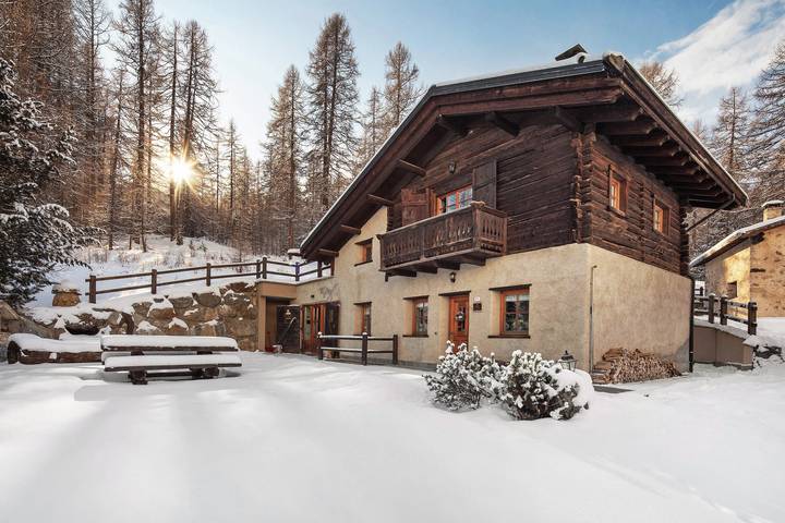 Chalet für 8 Personen, mit Balkon und Garten sowie Sauna in Livigno