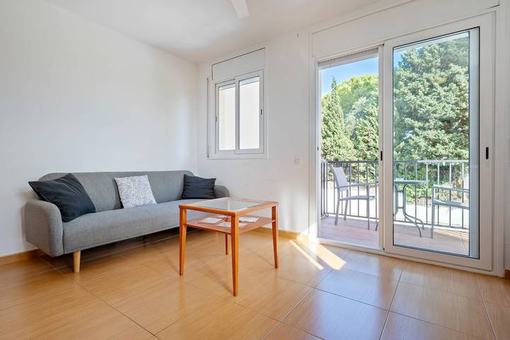 Ferienwohnung für 3 Personen, mit Garten und Balkon in Calafell - 3