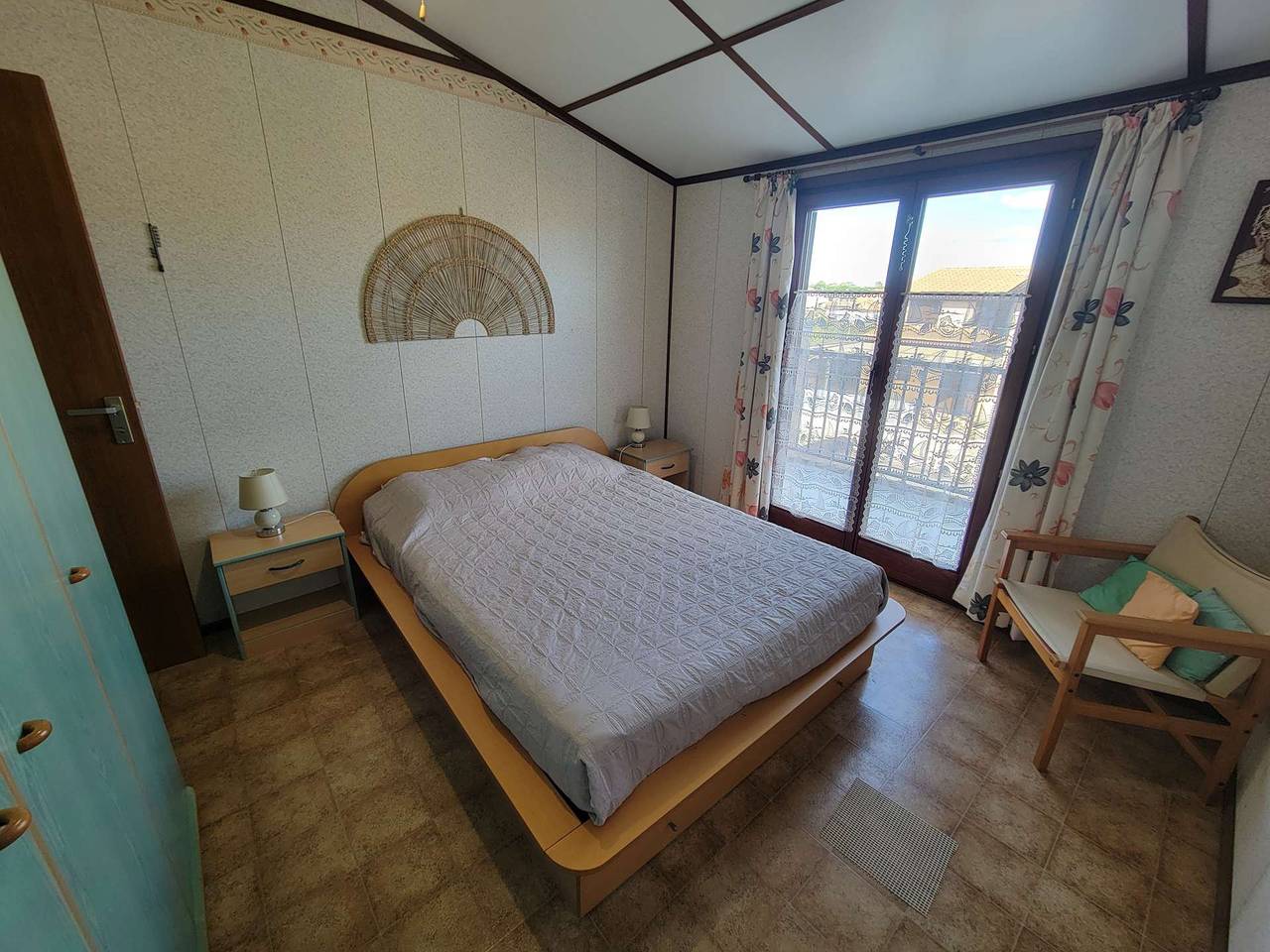 Appartement de vacances entier, Belle villa d'angle spacieuse climatisée, dans domaine Portes Du Soleil, 3 chambres, 6 couchages, wifi,  400m de la mer in Portiragnes Plage, Portiragnes