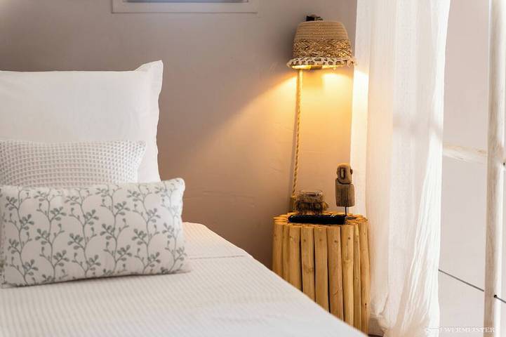 Charming house in camargue private heated pool jacuzzi in Vauvert, Costa mediterránea (Francia)